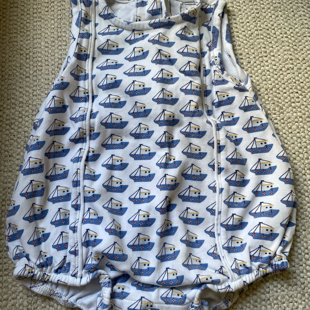 Lila & Hayes Sailboat Bubble